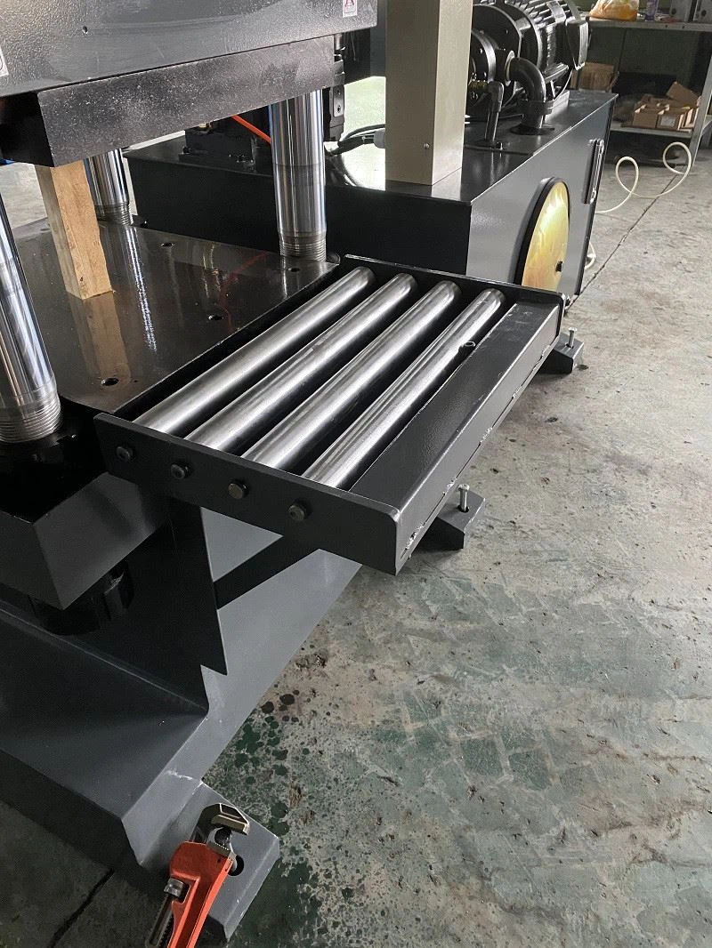 clamping machine details